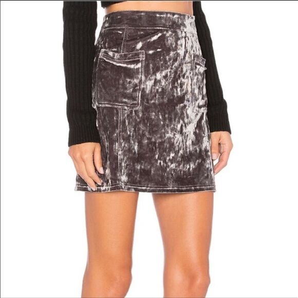 NWOT BB Dakota Metallic Calhoun Crushed Velvet Skirt Mini 4 - Picture 1 of 15